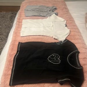 3 Brandy Melville short sleeve tshirts
